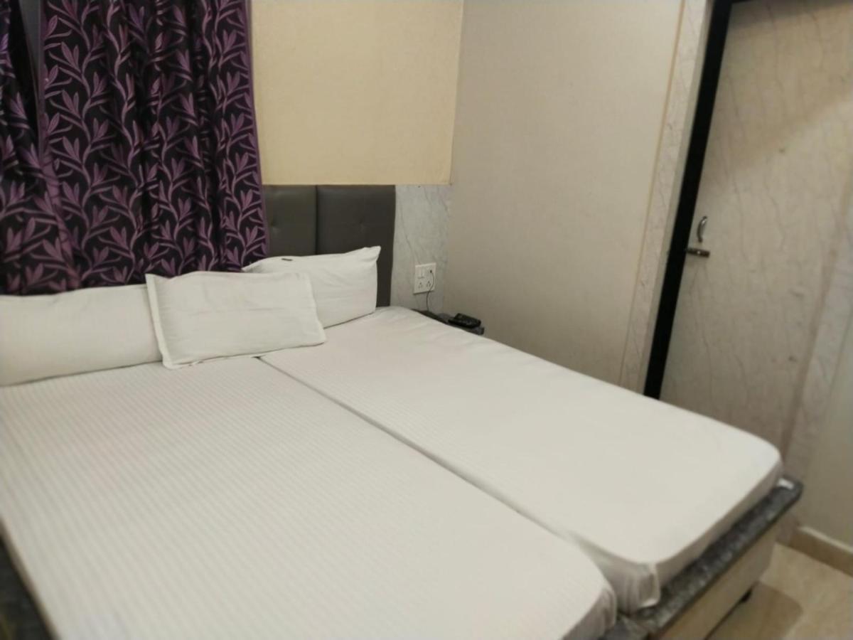 Hotel Gateway Kailash Varanasi Eksteriør bilde