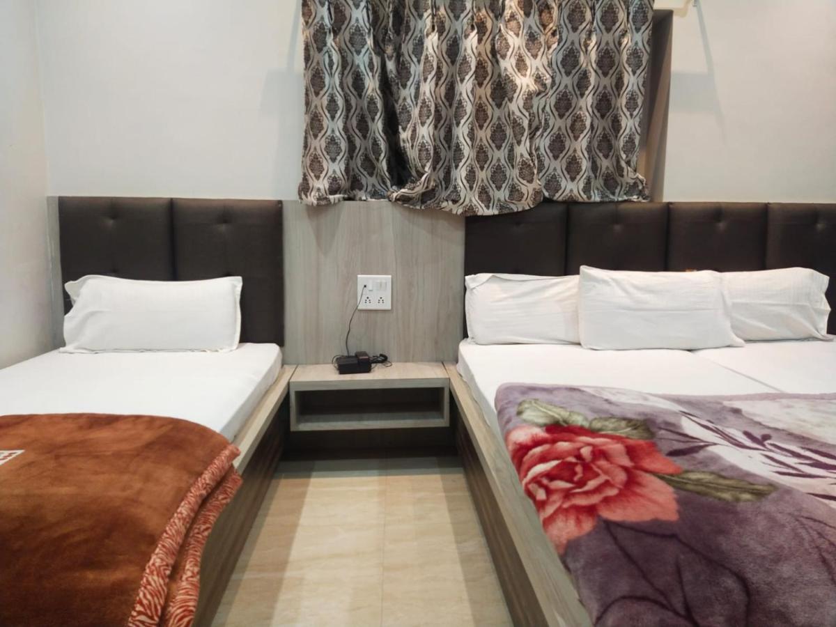 Hotel Gateway Kailash Varanasi Eksteriør bilde