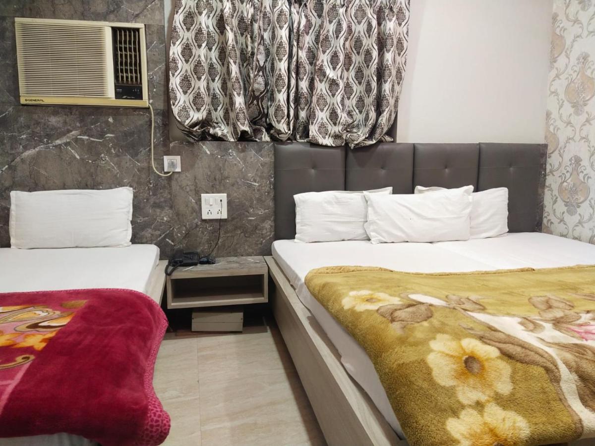 Hotel Gateway Kailash Varanasi Eksteriør bilde